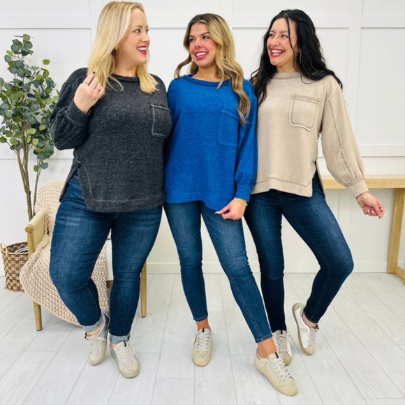 Zenana Outfitters Dark Gray Fleece Top - Picture 6 of 7